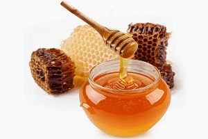 Чем полезен мед для перелома