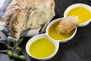 Оливковое масло с хлебом польза